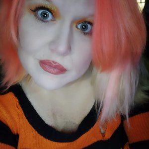 Meet your Posher, Mariha